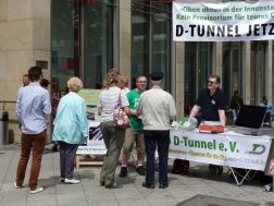 120623-eag-infostand-06.jpg
