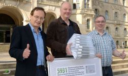 160616-petition-rathaus-02.jpg